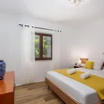 Appartement 1 Bedroom With Terrace Njivice