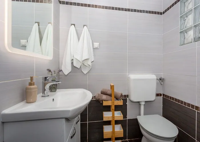 アパート 1 Bedroom With Terrace