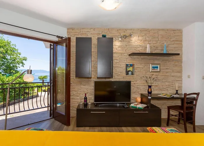 1 Bedroom With Terrace アパート ニヴィーチェ
